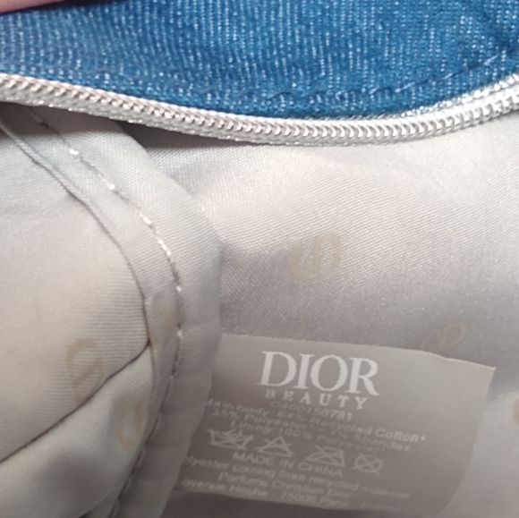 New Dior Limited Edition Dior Denim Beauty Makeup Pouch Bag Clutch - Picture 8 of 11